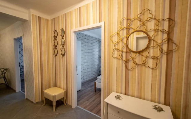 Pastel Art Deco 3BDR Ruterra Apt