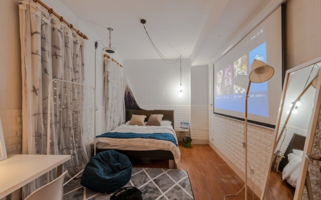 Qiyu Homestay - West Nanjing Road Branch