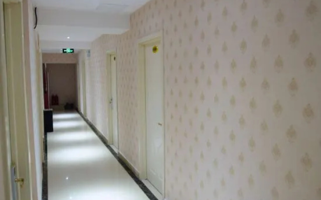 Bengbu Juyuan Theme Hotel