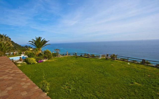 Andy's  Place II by Halkidiki Villas
