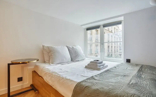 Duplex Center of Paris