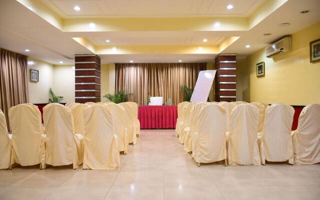 ZO Rooms Ameerpet Satyam