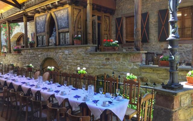 Gasthaus Loewenthor & Hotel Hahn