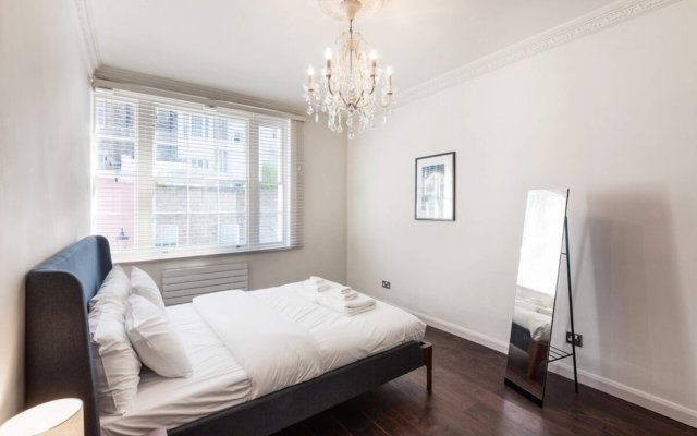 Elegant, Airy 2 Bedroom Flat in Paddington