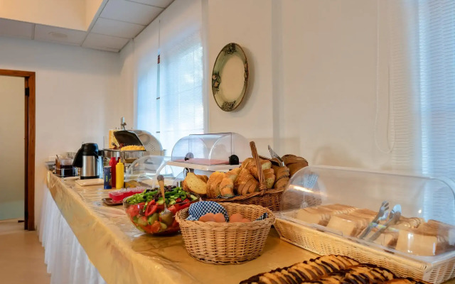 Iliessa Beach Hotel