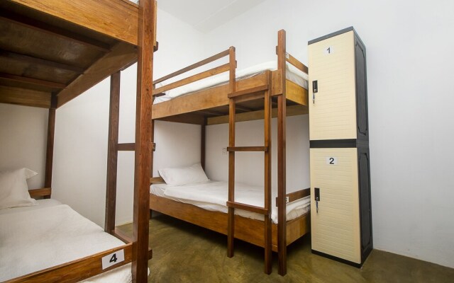 The Traveler Home by OYO Rooms