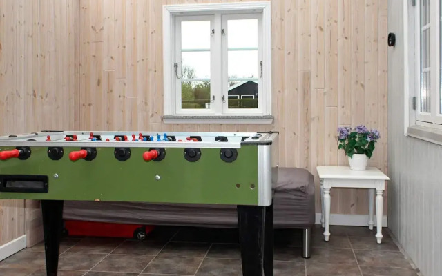 6 Person Holiday Home in Esbjerg V