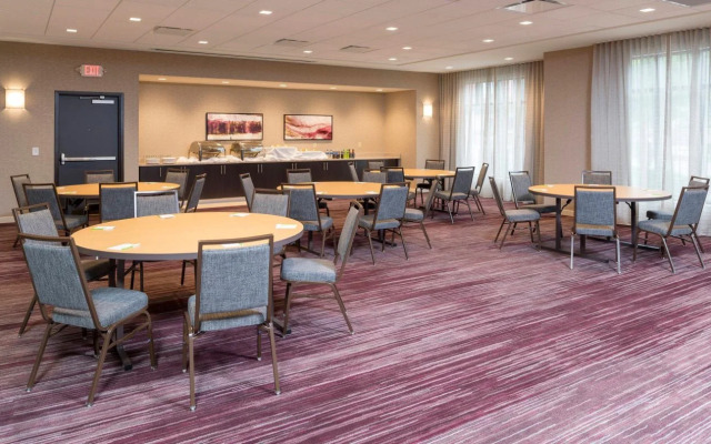 Courtyard Louisville Downtown