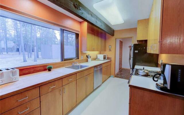 Meadow Private Vacation Home Condo 4