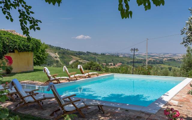 An-f453-cbgn2at - Casale Verdicchio