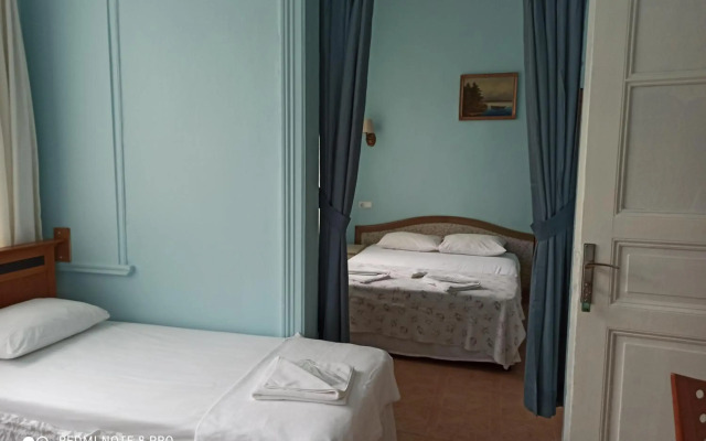 Yeni Hotel