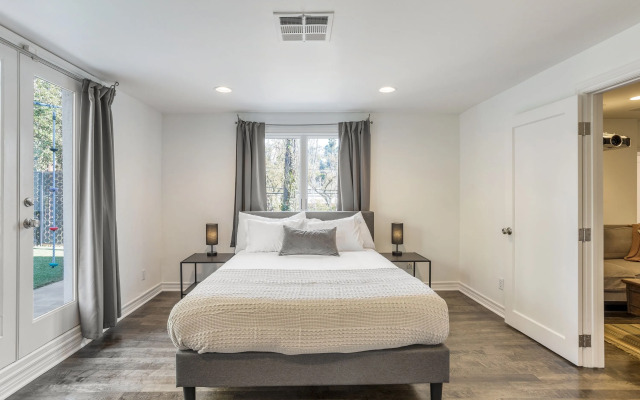 Valentino by AvantStay | Luxury Hollywood Mansion, Los Angeles