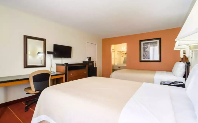 Rodeway Inn Hotel Greensboro