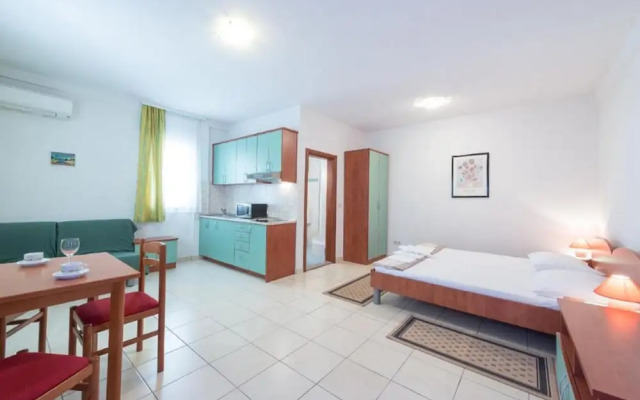 Villa Borna Apartments