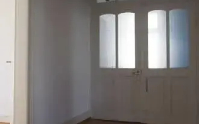 Stilvolle Wohnung Mit Garten
