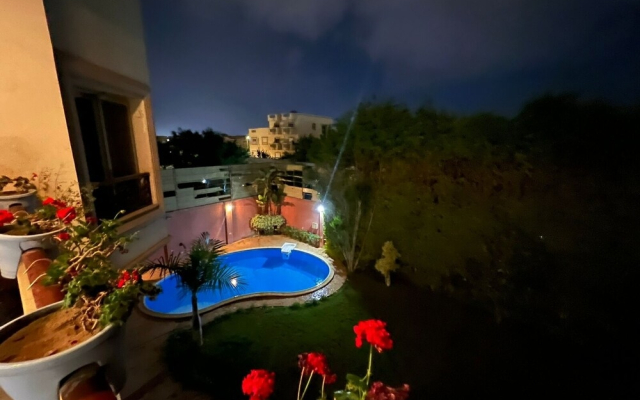 Beverly Hills Mansion