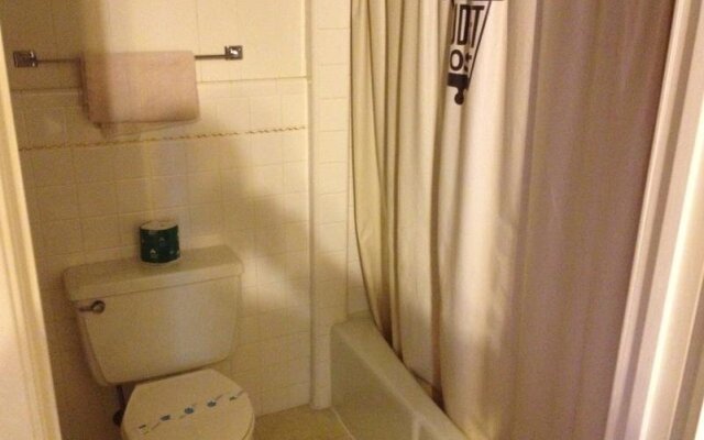 Azure Hills Inn & Suites