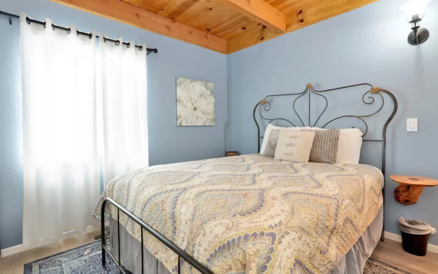Blue Bear Chalet #2045