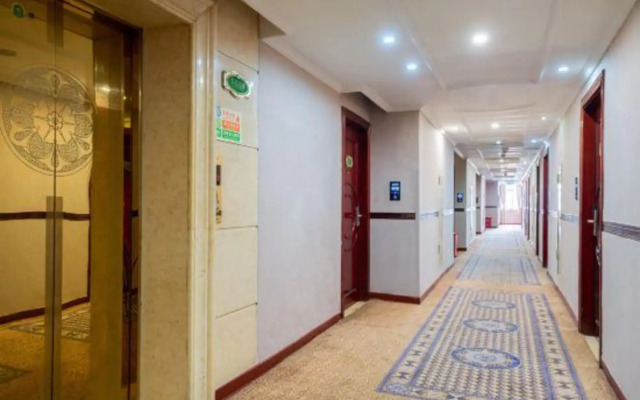 Towo Topping Hotel (Shenzhen Longgang FuPingStation Expressway)