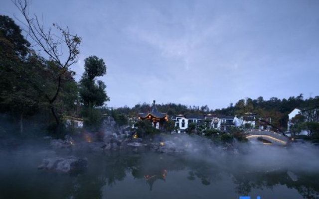 Hengdian Film and Television City Longjing Puyu Yinshu