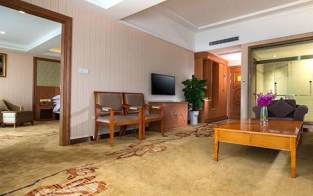 ViennaInternational Hotel Shenzhen Longgang Lilan