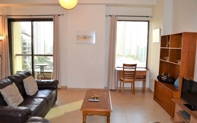 Large 1 Bed - Affordable fully furnished 1BR with balcony and a great marina view! - LSE