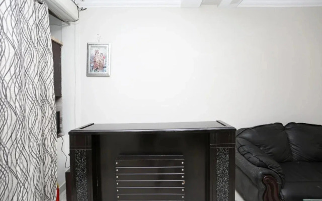 OYO 22769 Rs Royal