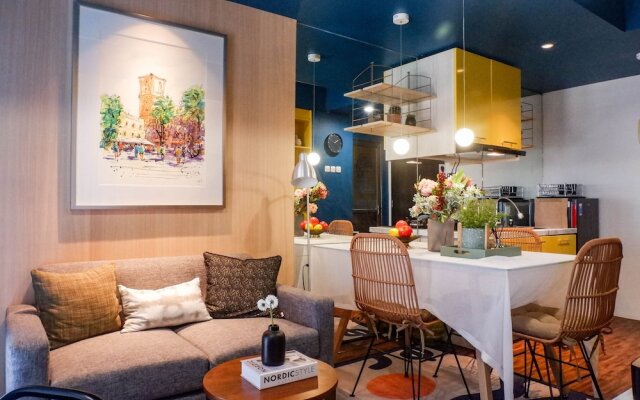 Exquisite 1Br Apartment At Puri Mas