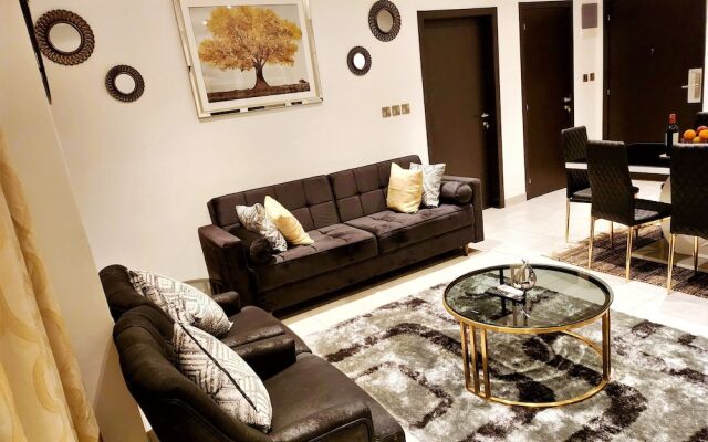 Chafford Suite-Douglas Luxury Apartments