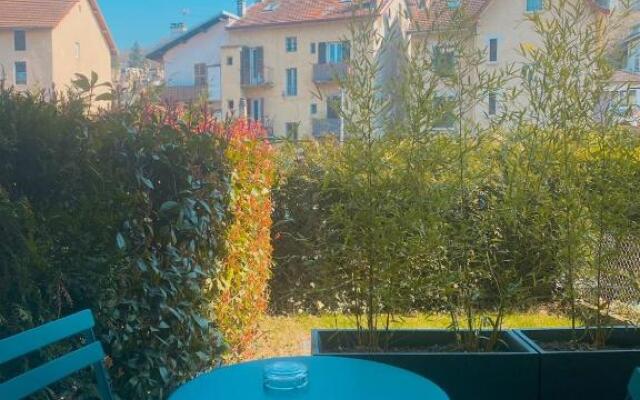 O2M Aix les bains