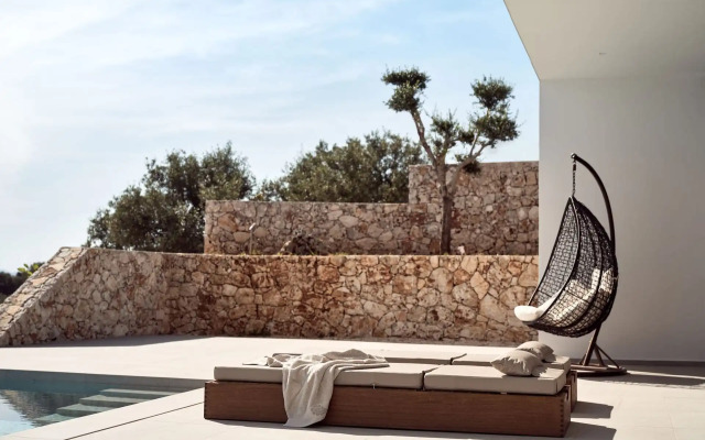 The Sall Villa