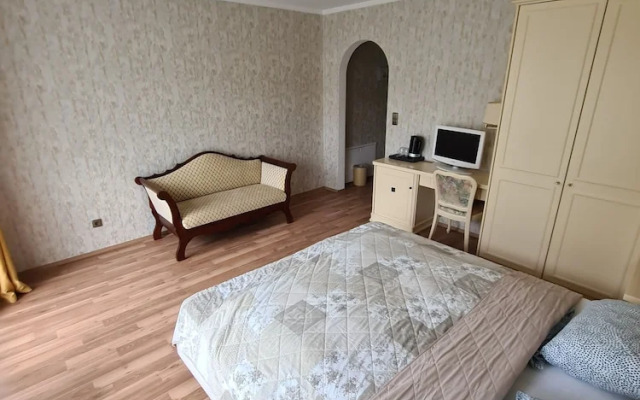 Strand Hotel Amelia