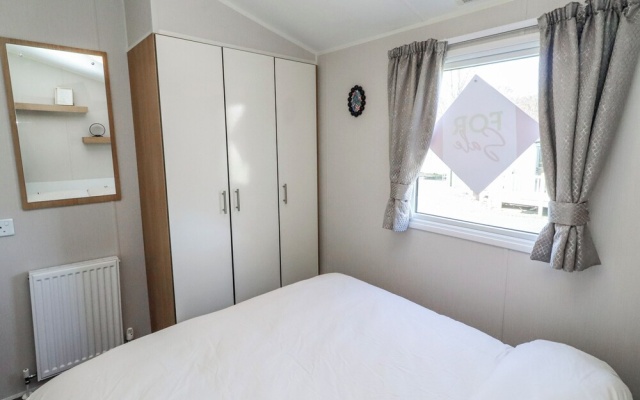 75 Morpeth Mews