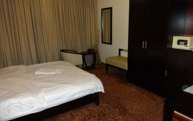 Orans Suites 3