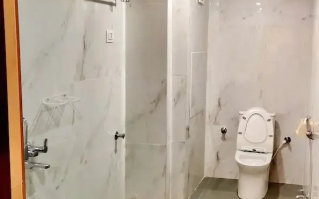 New Hotel Suhail