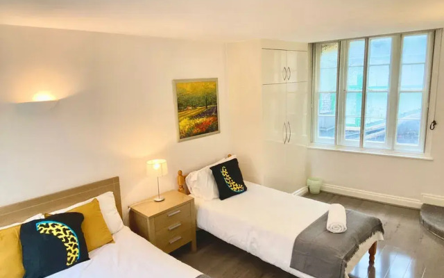 Remarkable Apartment in London