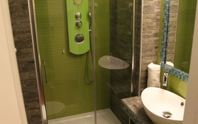 Atmos Luxe Navigli Hostel & Rooms