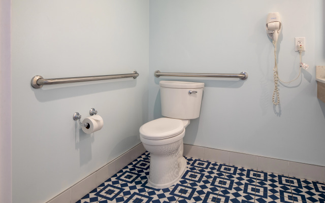 Universal's Endless Summer Resort - Dockside Inn and Suites