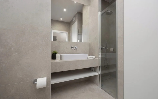 Exclusive Apartment by Renters Prestige
