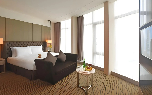 Fullon Hotel Taoyuan Airport Access MRT A8