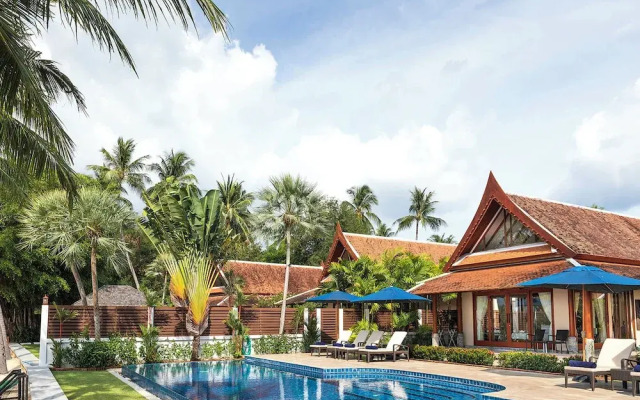 Tawantok Beach Villas