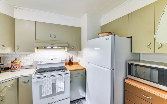 Ambient Manchester Village Apt w/ Deck & Pond!