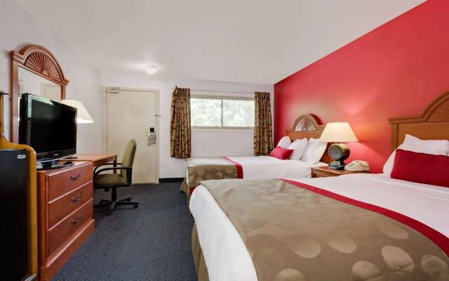 Ramada by Wyndham Cleveland Airport West