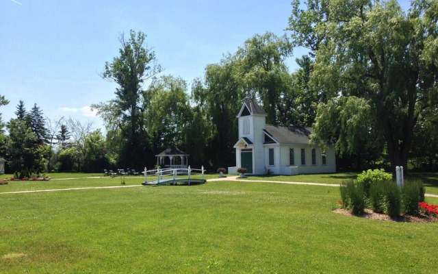 The Peninsula Inn
