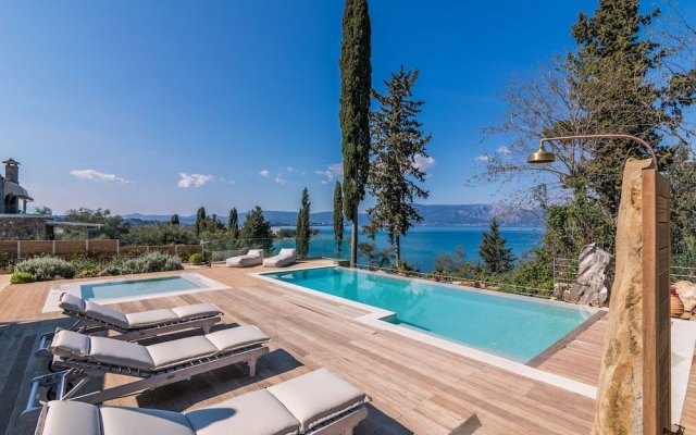 Melithea Seaview Villa