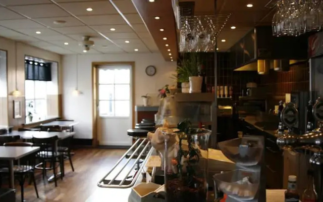 Drop In Samsø Bed & Breakfast