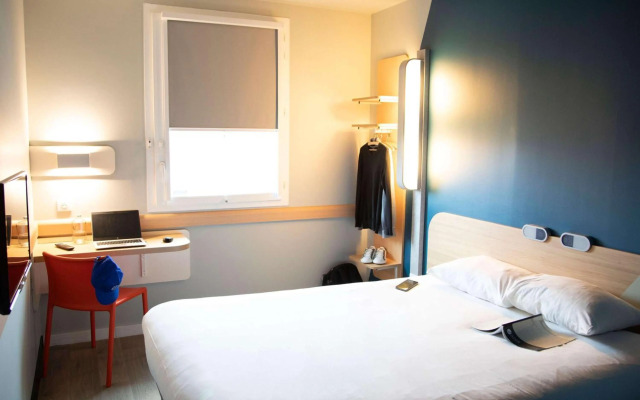 ibis budget Saint Quentin en Yvelines Velodrome