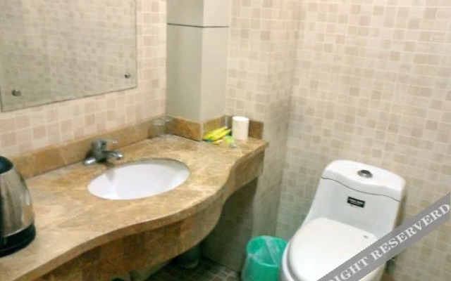 Hongling Yangguang Hotel