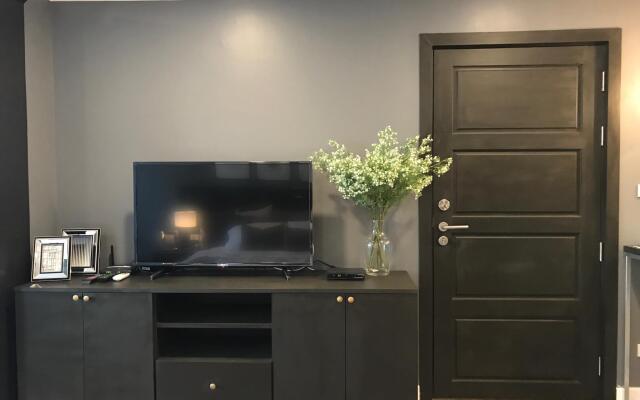 Stay in Style The Heart of Nimman R306B