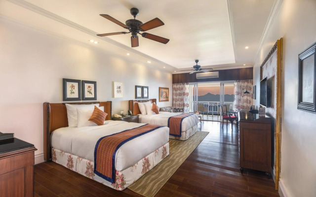MAYFAIR Himalayan Spa Resort